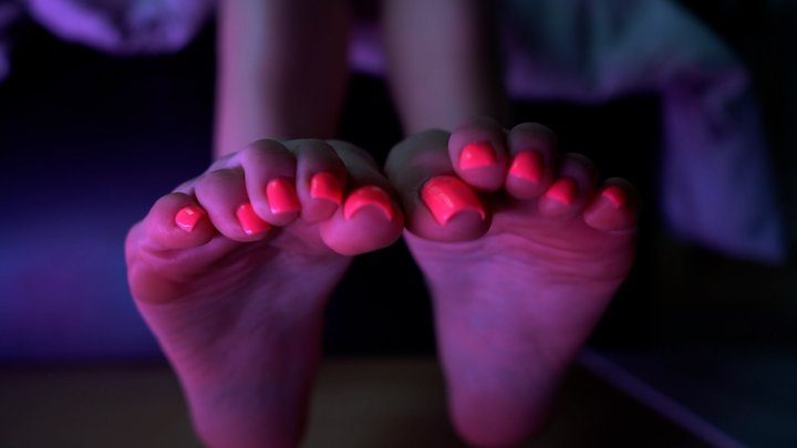 Toetally Devine C4s Store - Candy Nails & Soft Soles