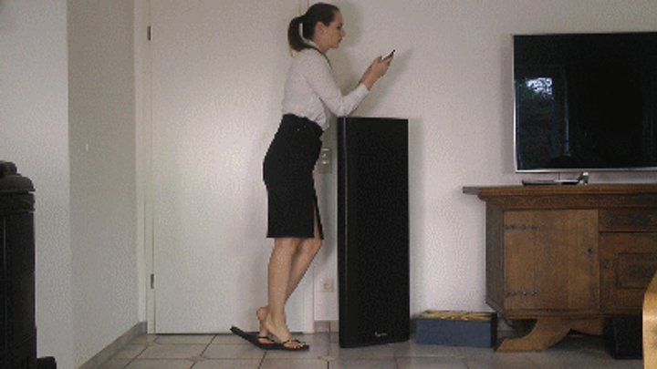 Ballerinas Flip Flops And More - HighArchesPosing (WMV)