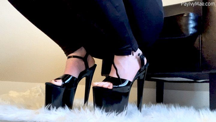 Goddess Ivy Grey - High Arch Slave