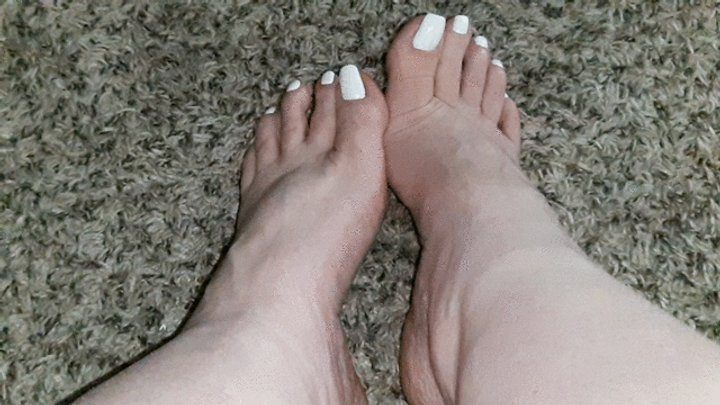 Sexitoes - Super slow mo toe wiggling