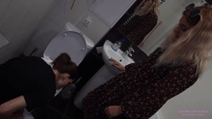 Licking Girls Feet - JANE - Next time you clean my toilet better, dirty pig! (4K)