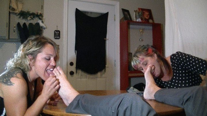 My Masters Feet - Jade and Olga eat feet (mp4)