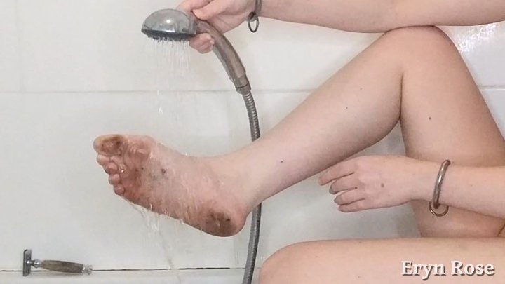 Eryn Rose - Dirty Feet Fetish and Foot Washing