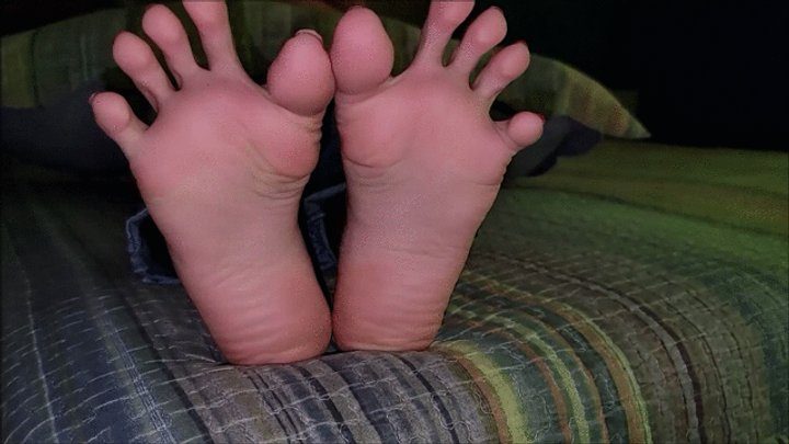 Best Latin Shoeplay Videos - Feet Joi by Lilian