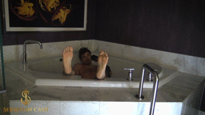 Sebastian Cash Findom Alpha Deluxe - Bath Time Jerk Sesh