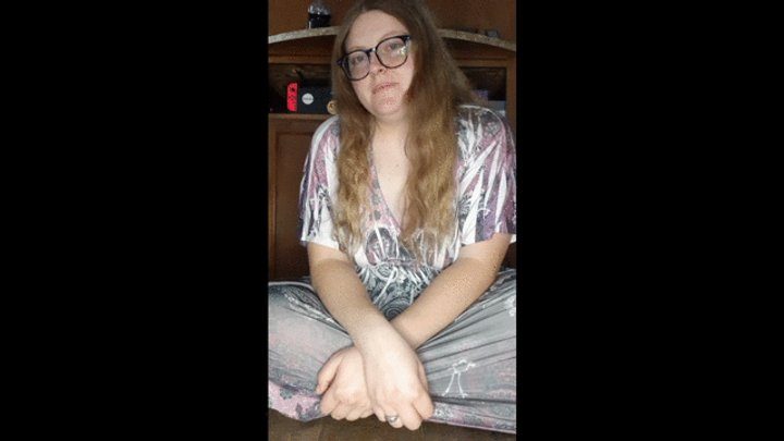 Lukey1028's Strange And Sexy Stuff - BBW Giving Her Dildo a Footjob