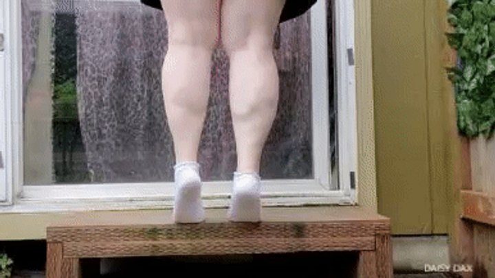 Diary Of Daisy Dax - Outdoor BBW Calf Stretches with Ankle Socks *HD