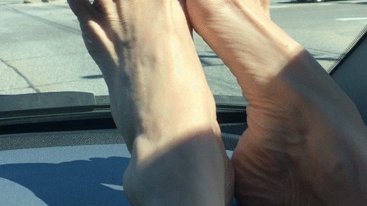 Aariels Foot Fetish Desires - WINDSHIELD REFLECTIONS 2