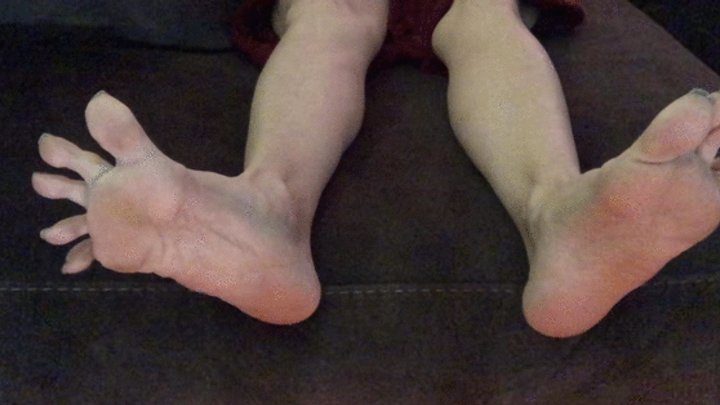 Aariels Foot Fetish Desires - STRETCHING SOLES AND LONG SPREADING TOES