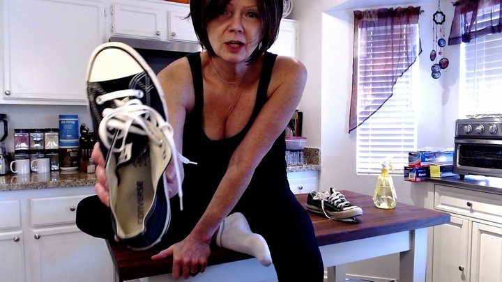 Mrs Robinson Presents - Dirty Stinky - Chapter 42
