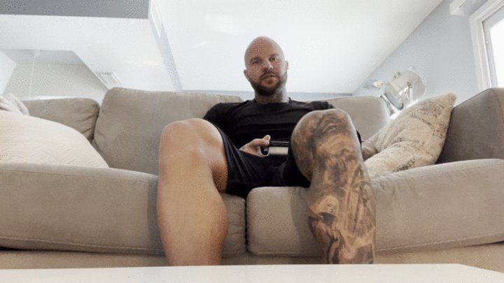 Jasons Feet - Worship my feet while he plays for hours and just ignores you
