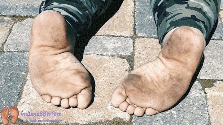 Indianabbw - Dirty Soles Camo Leggings Pt 1
