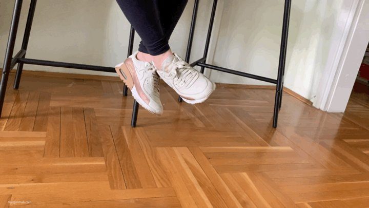 Dollhouse Studio - SWOLLEN AND SORE FEET IN A BAR SWEATY SNEAKERS - MOV Mobile Version