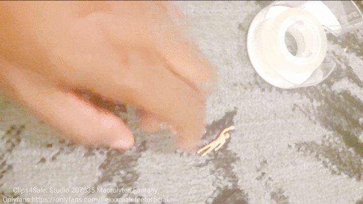 Macrolytes Fantasy - GIANT Foot Licker