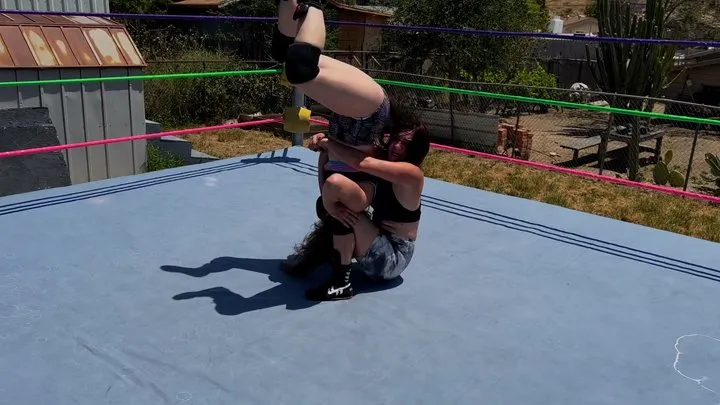 Butt Wrestling Inc - Piledriver Battle