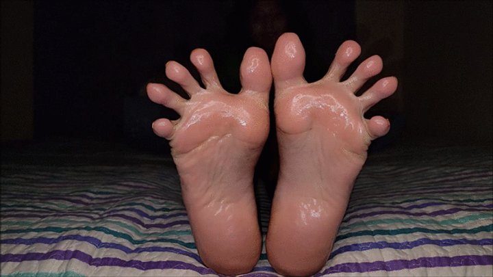 Best Latin Shoeplay Videos - Feet Interview by Lilian