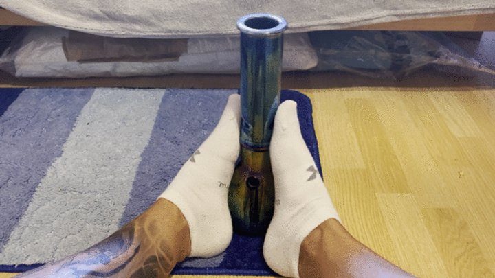 Jasons Feet - POV footjob with socks on