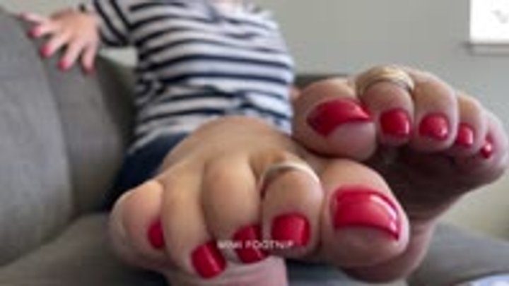 Mimi Footnip - Footgasm JOI 