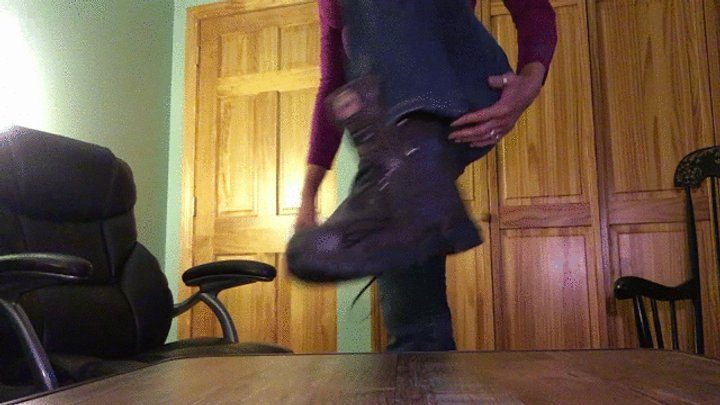 Aariels Foot Fetish Desires - BOOTS SOLES TO WRINKLED SOLES