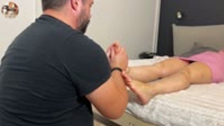 Beauty And The Other One - Petite feet oily massage