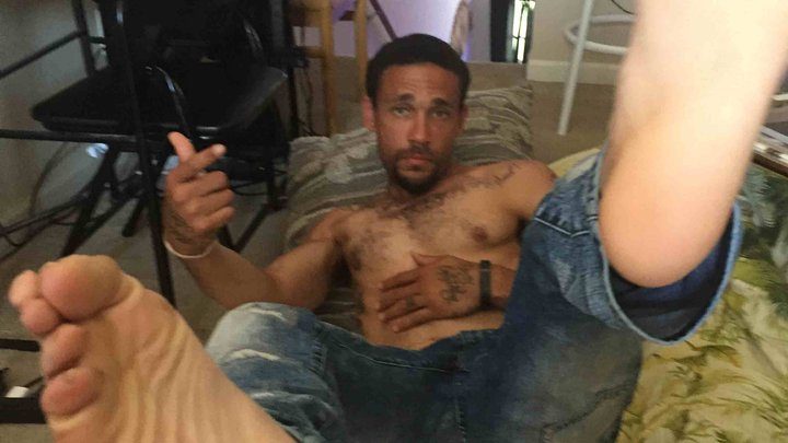 Malefootflava 23339 Clip Store - Malefootflava's Lightskin CrazyTW's twitching feet tease