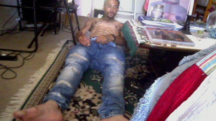 Malefootflava 23339 Clip Store - Malefootflava Lightskin Crazy TW feet get to experience to foottease and Worship Tease