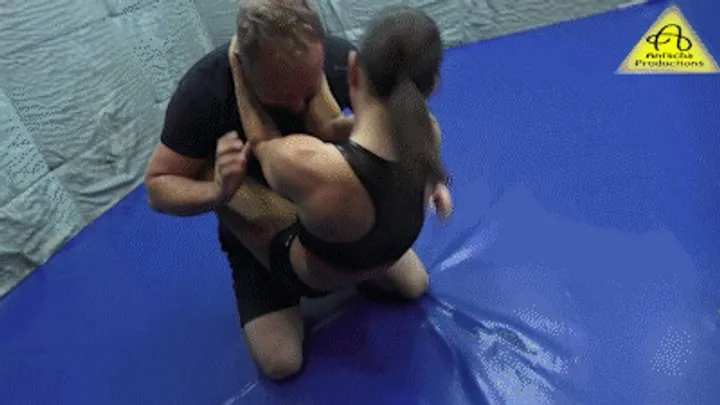 Antschas Wrestling And Fetish Store - Kim vs Tom mixed competitive match