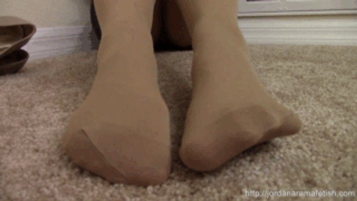 Jordana-rama Fetish Clips - Stroking It To My Feet and Granny Panties-MP4