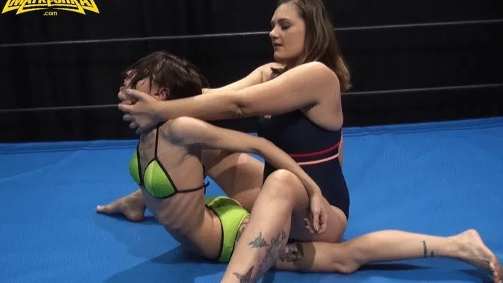 Russianwomanwrestling - Candy vs Vallia - Female Domination Pro-Wrestling Fight - RM195 - HD720