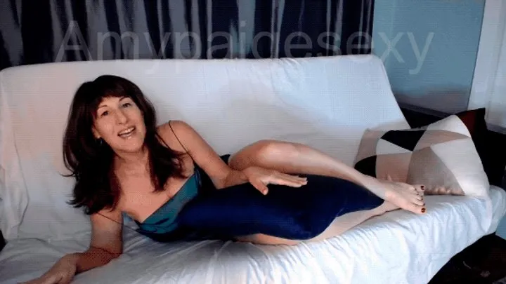 Curvy Mature Milf Amypaige - Wrestle Date Surprise Oct22 MP4