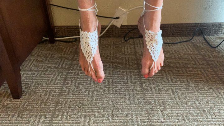 Elite Southern Feet - Blue Jeans & High Arches