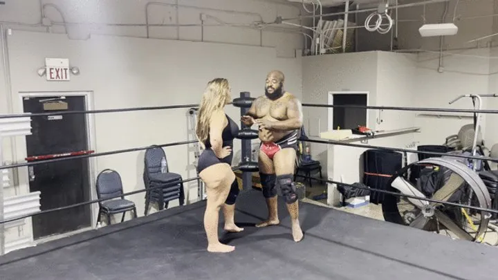 Pandemic Pro Wrestling - Barefoot tag match: Nadie, Bear face Kara, Beckie