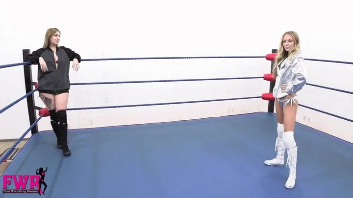 Fem Wrestling Rooms - THE LO-DOWN ON THE MAIN EVENT