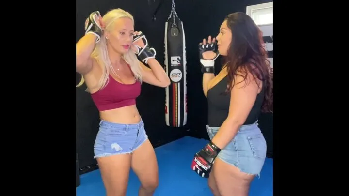 Bad Girls Wrestling - MMA style training which leads to a submission scrap