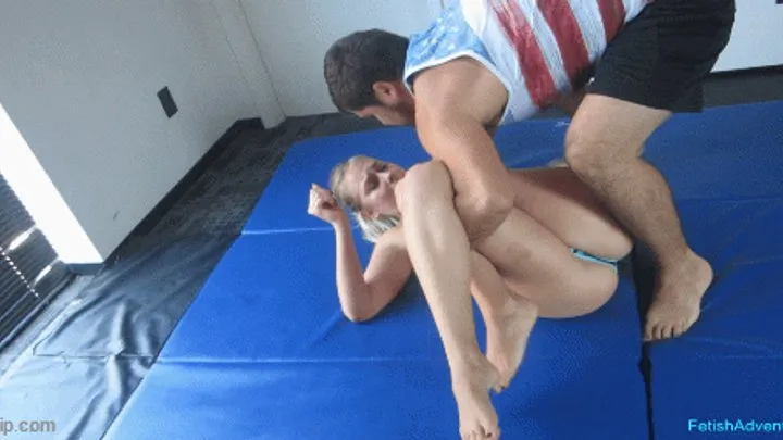 Grappling Gals - GR 398 Vika vs Viktor mp4
