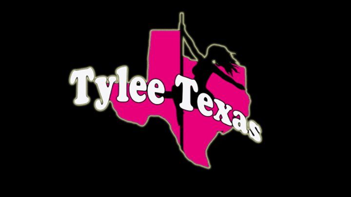 Tylee Texas - Tylees first foot job