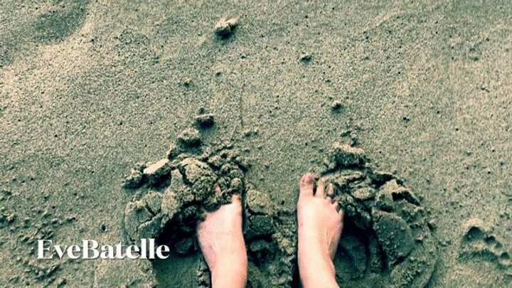 Pole Angel Eve - Bare Feet Drawing With & Squishing Toes Into Sand