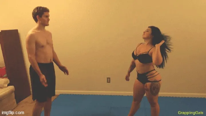 Grappling Gals - GR 401 Little Rampage vs Jake mp4