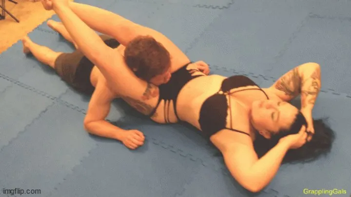 Grappling Gals - GR 401 Little Rampage vs Jake