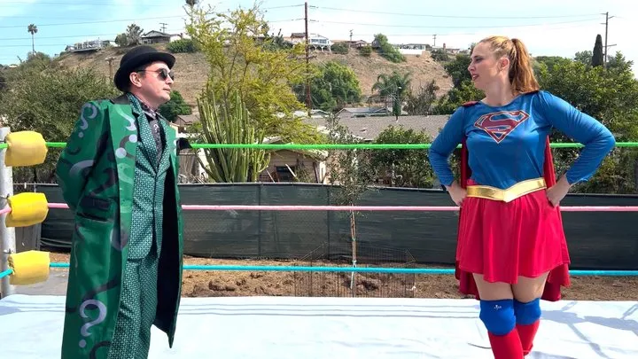 Butt Wrestling Inc - Super Stinkface Girl vs The Riddler
