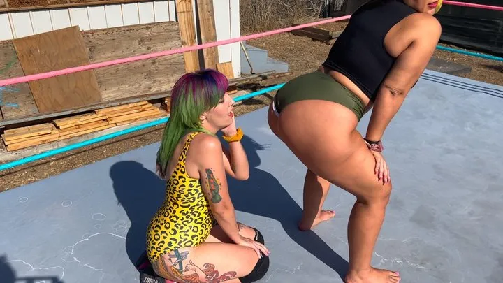 Butt Wrestling Inc - Jobber Likes the Pain