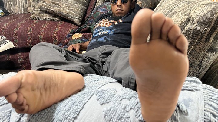 Malefootflava 23339 Clip Store - Malefootflava Newest Footmodel Tease - Straight Guy like his feet teased and worshipped by Randy
