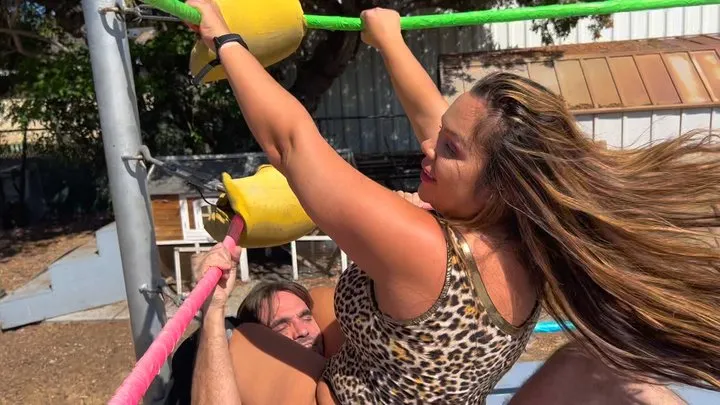 Butt Wrestling Inc - Cowboy Vs The Stinkface Queen