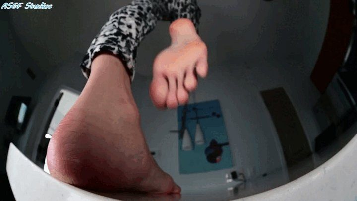Amateur Soles Giantess And Footjobs - ACG CRUSH FILES 8 - MOV