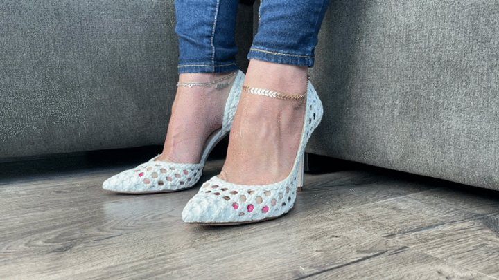 Mimi Footnip - Jerk Off & Devote Yourself to My Feet
