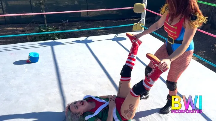 Butt Wrestling Inc - Nutcracker Punishes Naughty Elf
