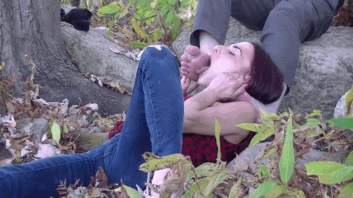 My Masters Feet - Outdoor worship for Sunny (mp4)