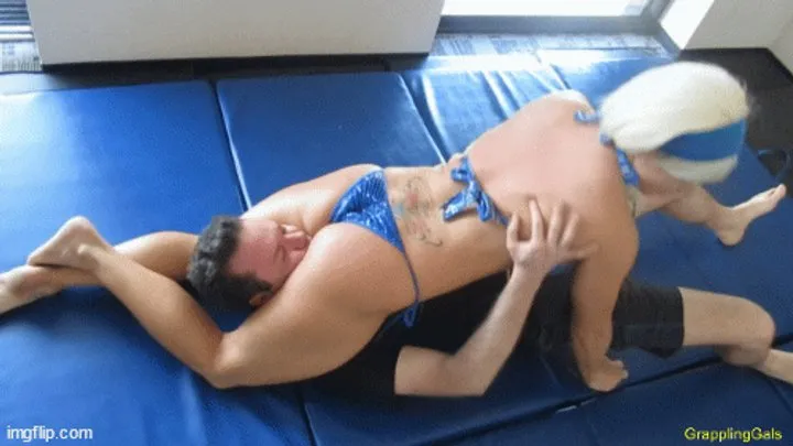 Grappling Gals - GR 407 Dixon vs Sam