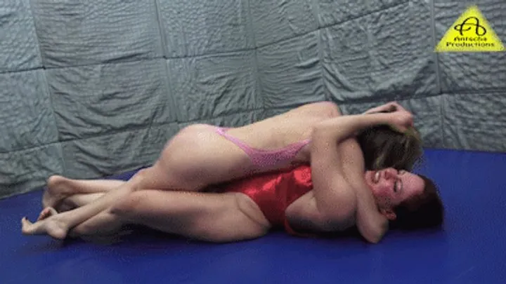 Antschas Wrestling And Fetish Store - Gaia vs Samantha thighscissor
