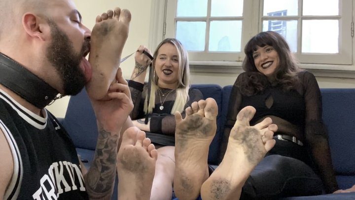 Lfd Dirty Feet And Spitting Girls - Gothic Girls - Spit Humiliation and Slave Clean Dirty feet FULL HD